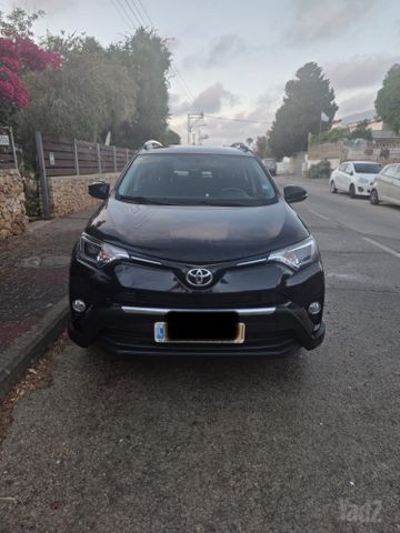 מודעת רכב טויוטה RAV4