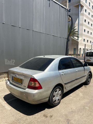 טויוטה קורולה
