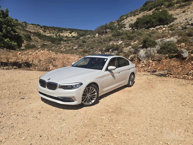 מודעת רכב ב מ וו סדרה 5