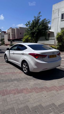 יונדאי I35