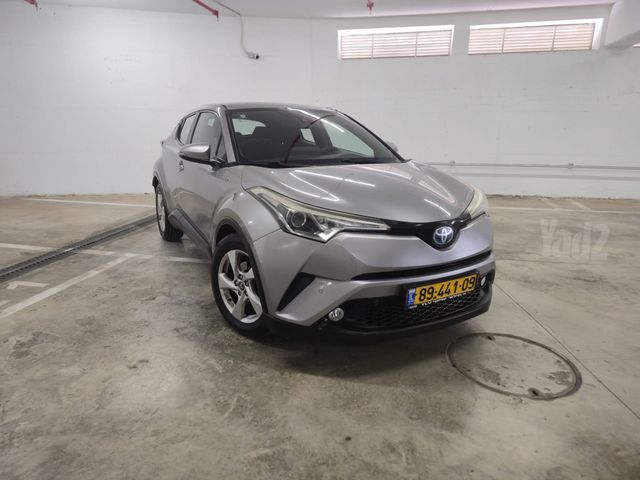 טויוטה C-HR