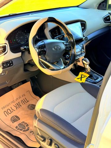 יונדאי איוניק