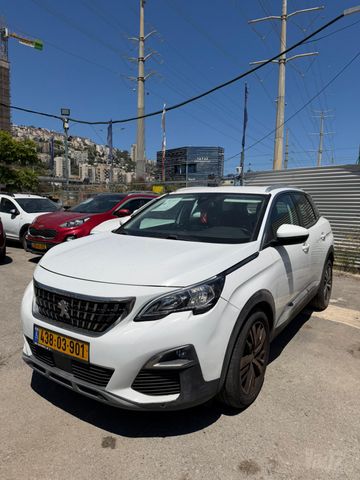 פיג'ו 3008