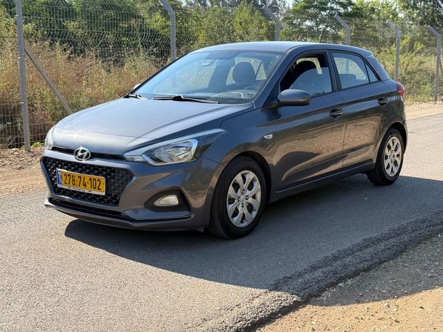 יונדאי i20