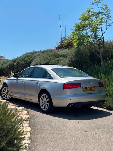 אאודי A6
