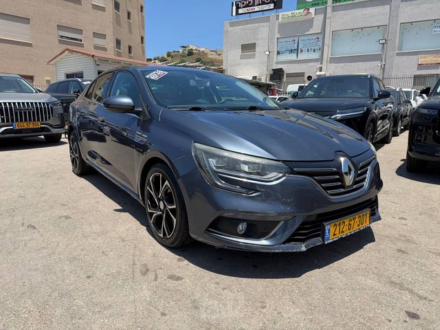 רנו מגאן