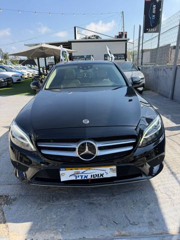 מרצדס-בנץ C-class