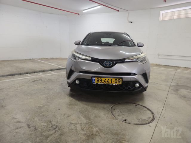 טויוטה C-HR