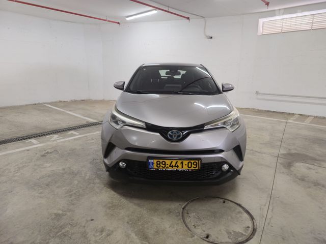 טויוטה C-HR