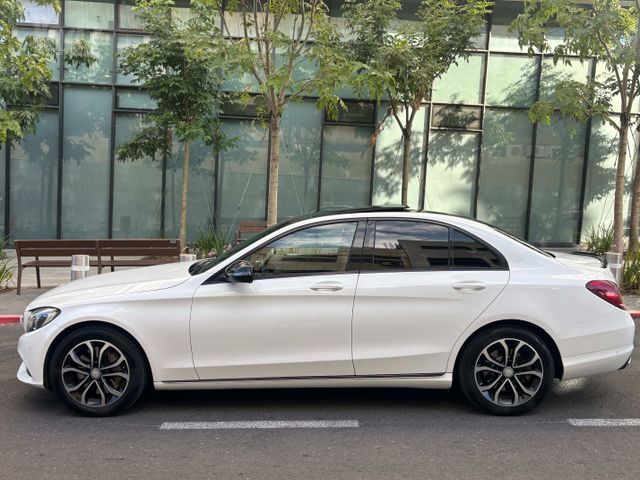 מודעת רכב מרצדס-בנץ C-class