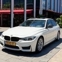 מודעת רכב ב מ וו סדרה 3