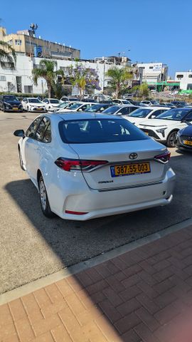 טויוטה קורולה
