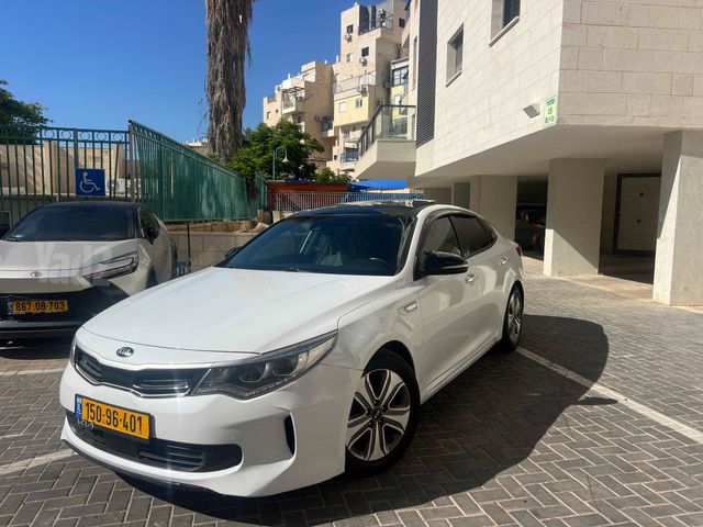 מודעת רכב קיה אופטימה