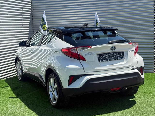 טויוטה C-HR