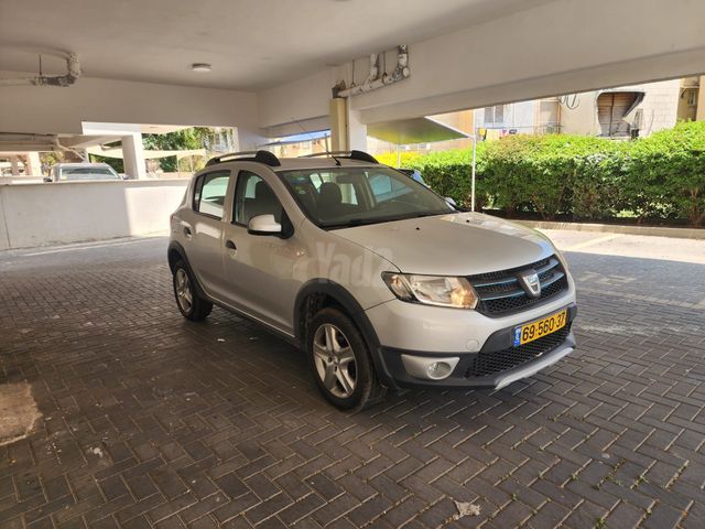 מודעת רכב דאצ'יה סנדרו