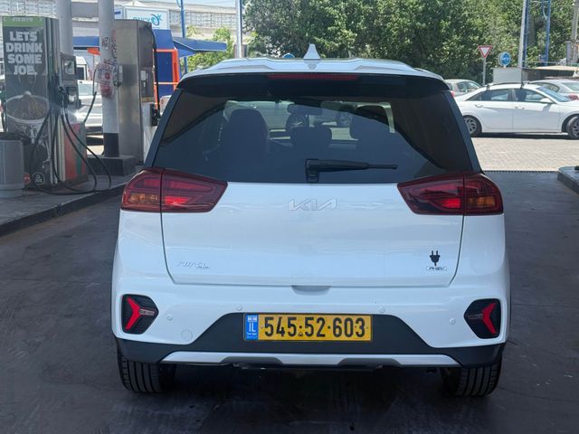 קיה נירו פלוס