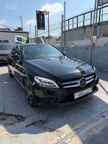 מרצדס-בנץ C-class