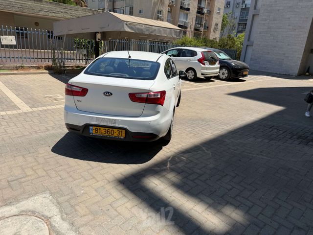 מודעת רכב קיה ריו