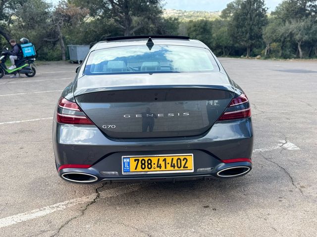 ג'נסיס G70