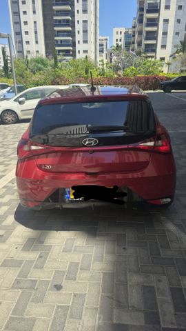 יונדאי i20