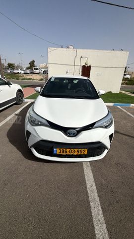 טויוטה C-HR