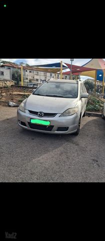 מודעת רכב מאזדה 5