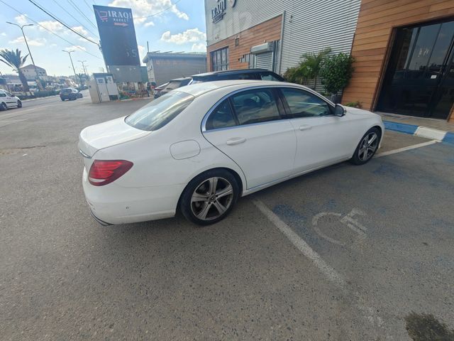 מרצדס-בנץ E-class