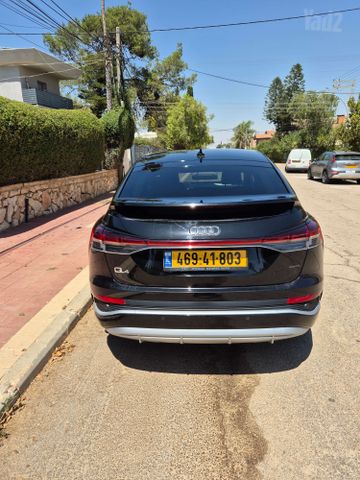 אאודי Q4 e-tron