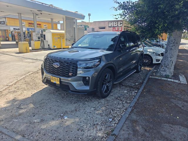 מודעת רכב פורד אקספלורר
