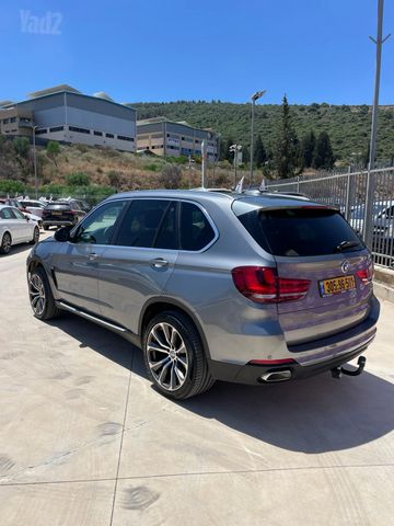 ב מ וו X5