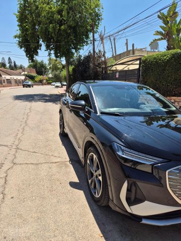 אאודי Q4 e-tron