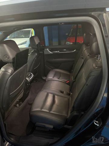 מודעת רכב קאדילק XT6