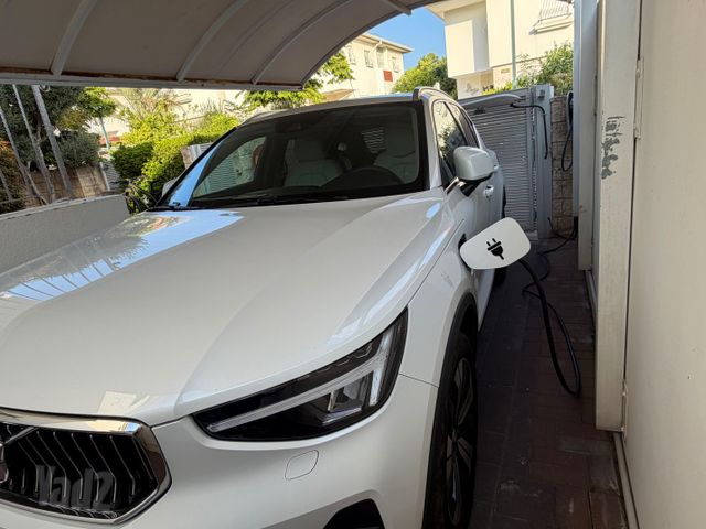 מודעת רכב וולוו XC40