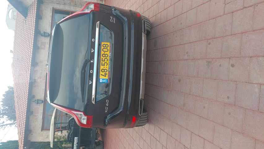 וולוו XC60