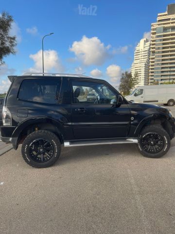 מודעת רכב מיצובישי פג'רו