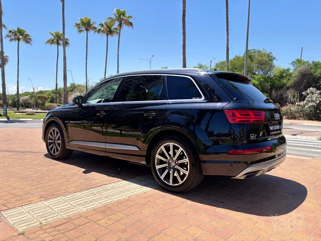 אאודי Q7
