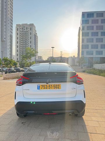 סיטרואן C4