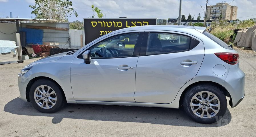 מאזדה 2