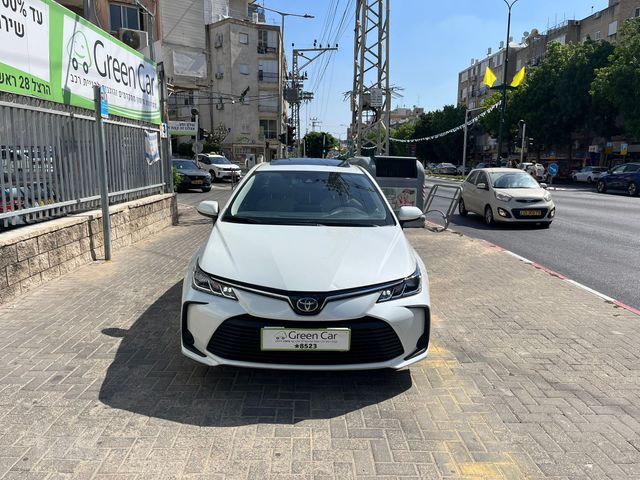 מודעת רכב טויוטה קורולה 1