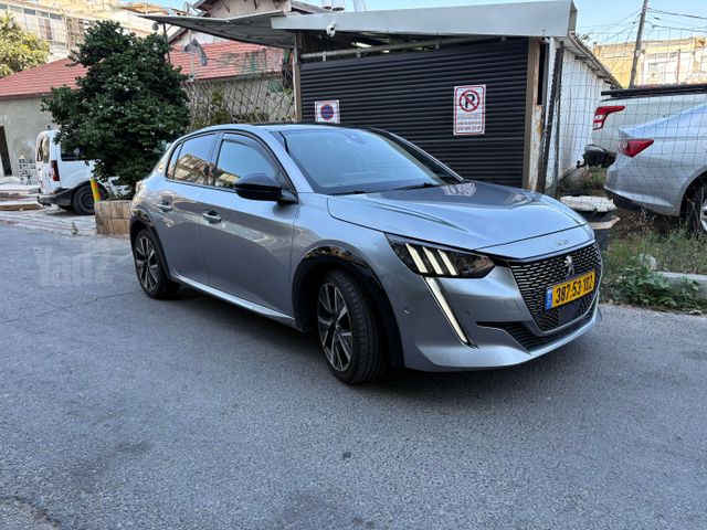 פיג'ו 208
