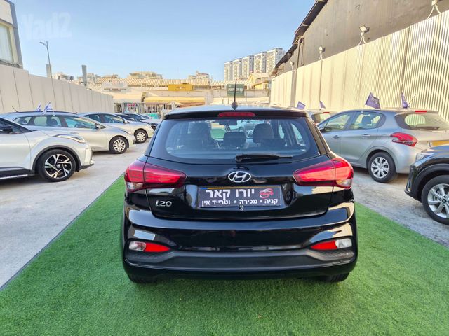 יונדאי i20