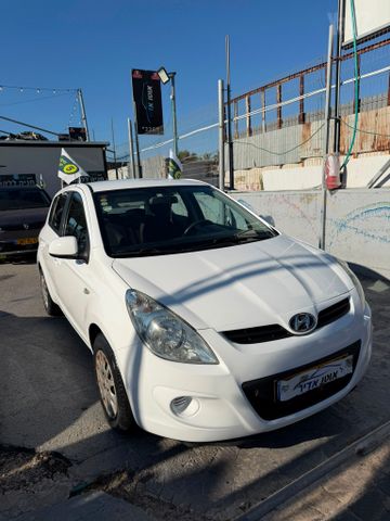 מודעת רכב יונדאי i20 1