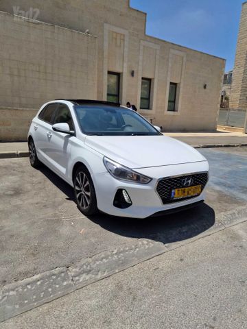 יונדאי i30