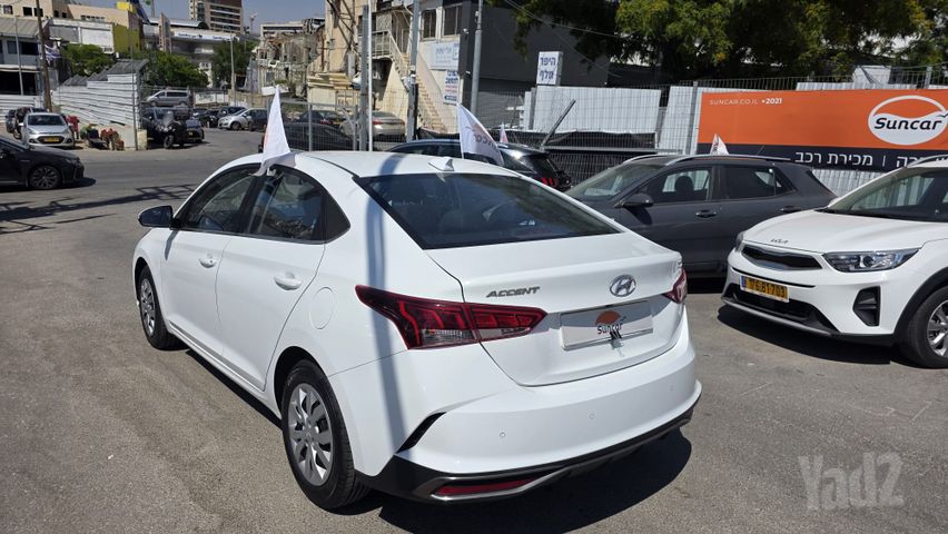 יונדאי אקסנט i25