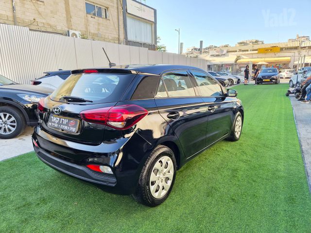יונדאי i20
