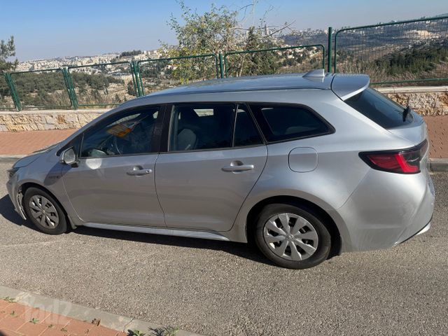 טויוטה קורולה