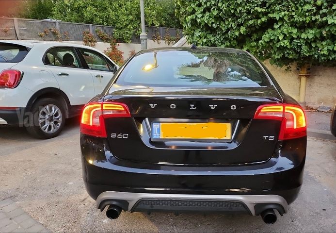 וולוו S60