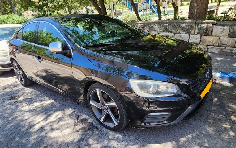 וולוו S60