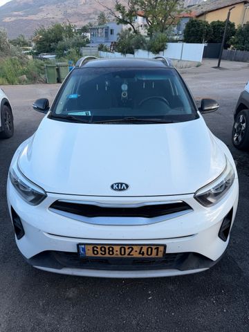 מודעת רכב קיה סטוניק
