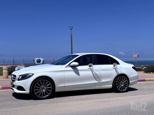 מודעת רכב מרצדס-בנץ C-class